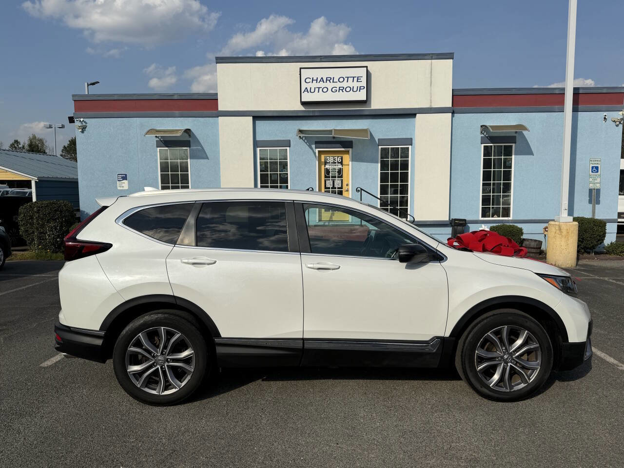 Used 2020 Honda CR-V Touring image 7