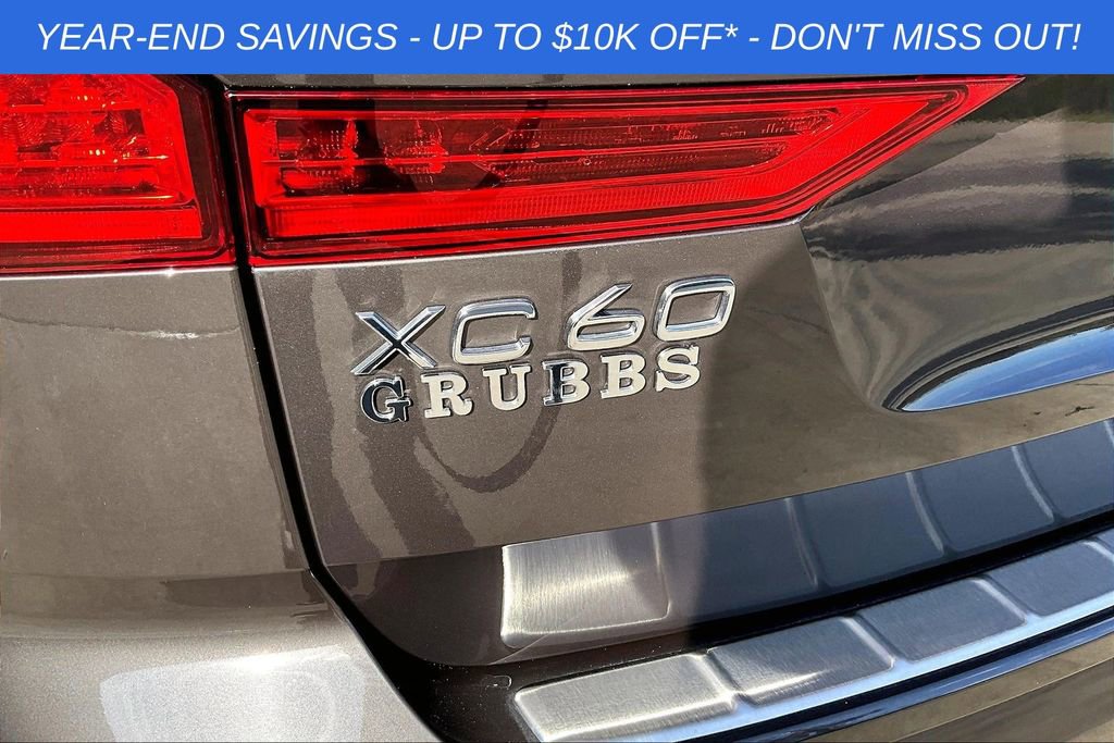 Used 2025 Volvo XC60 B5 Core w/ Protection Package Premier image 41