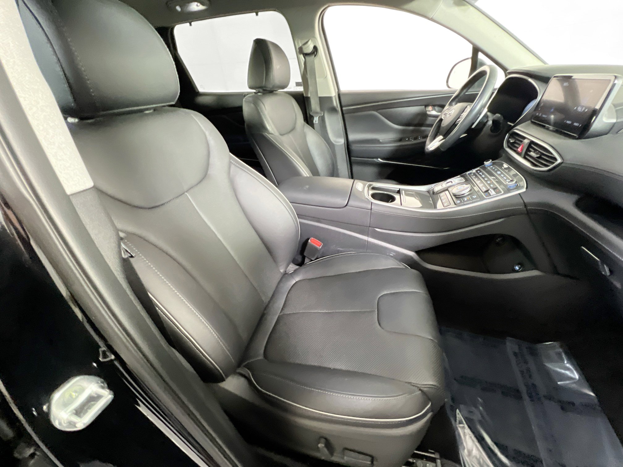 Used 2022 Hyundai Santa Fe Limited w/ Cargo Package image 29