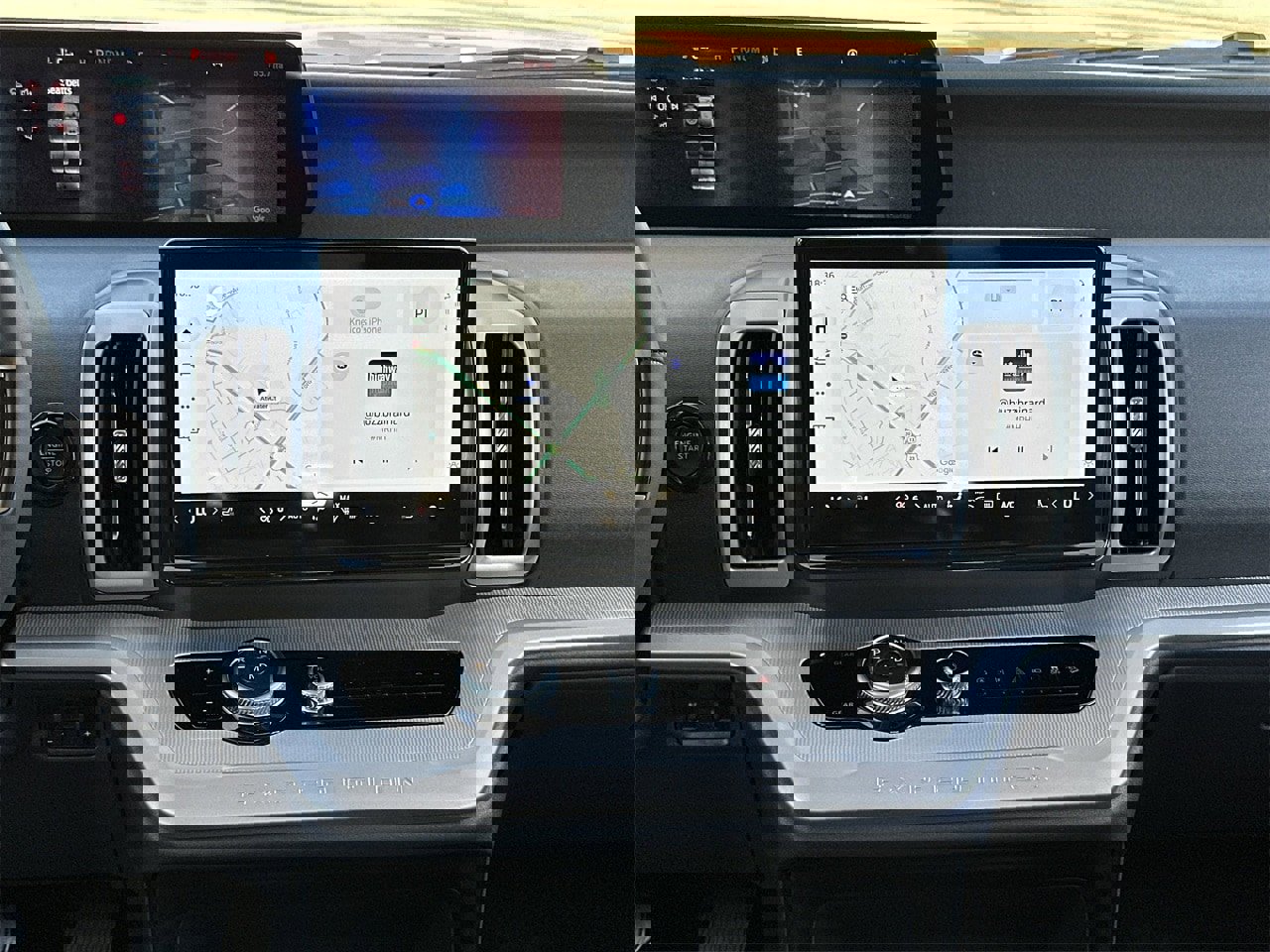 New 2025 Ford Expedition Max Active image 3