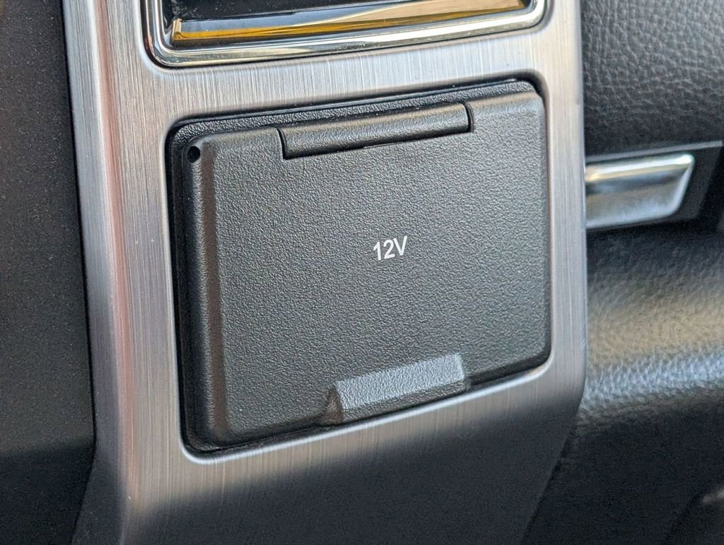 Used 2021 Ford Expedition Platinum AWD/4WD image 34