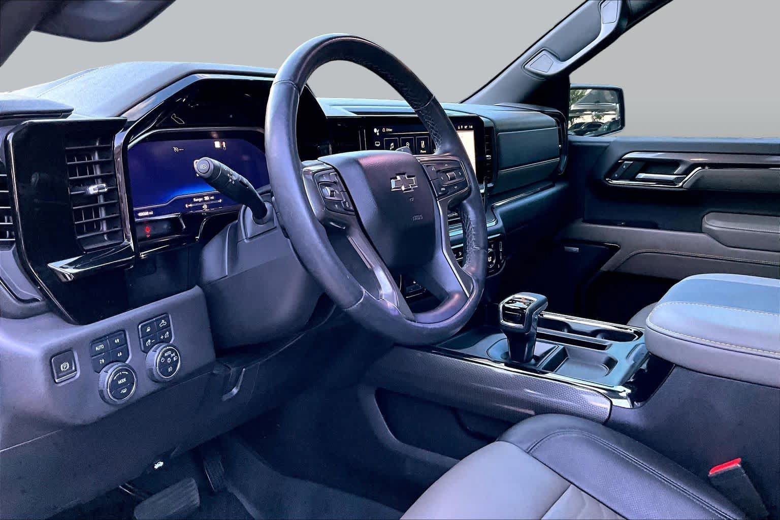 Used 2023 Chevrolet Silverado 1500 ZR2 AWD/4WD image 18
