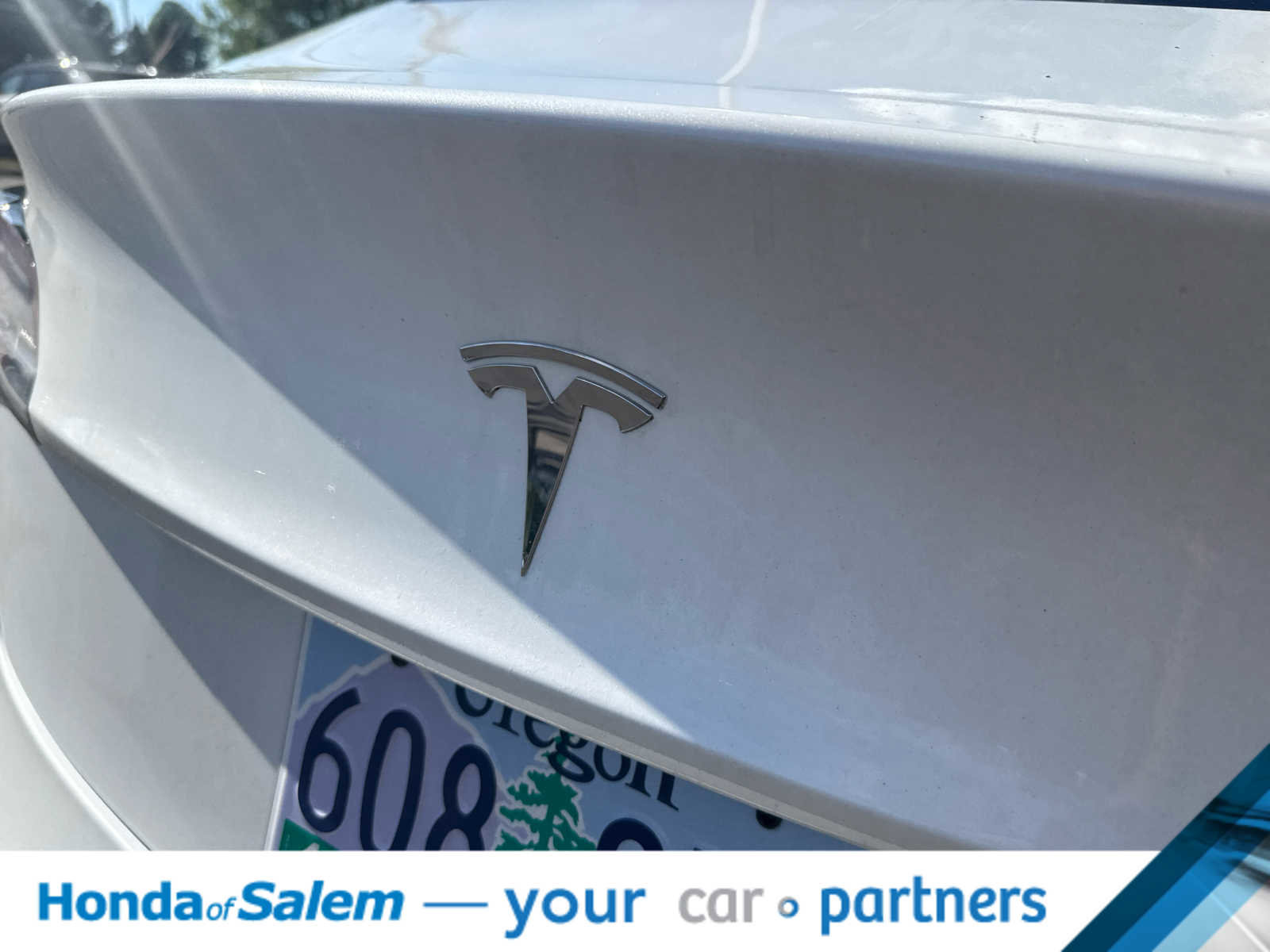 Used 2020 Tesla Model 3 Standard Range Plus RWD image 7
