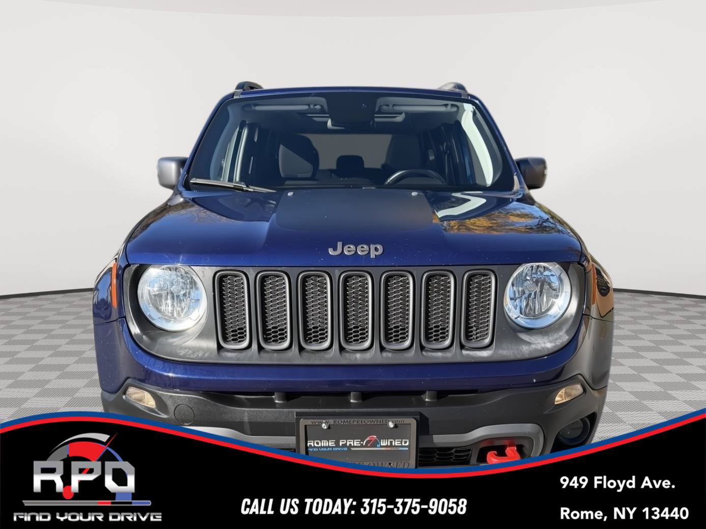 Used 2018 Jeep Renegade Trailhawk w/ Trailer Tow Group AWD/4WD image 8
