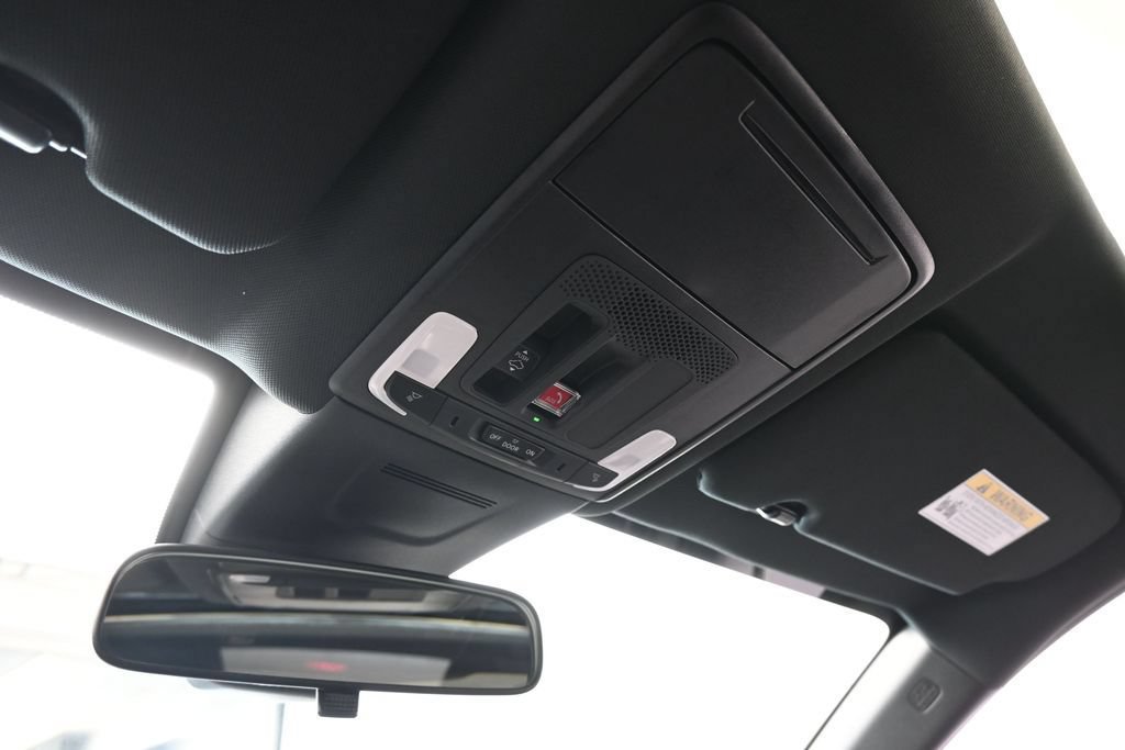 Used 2026 Honda CR-V Sport image 25