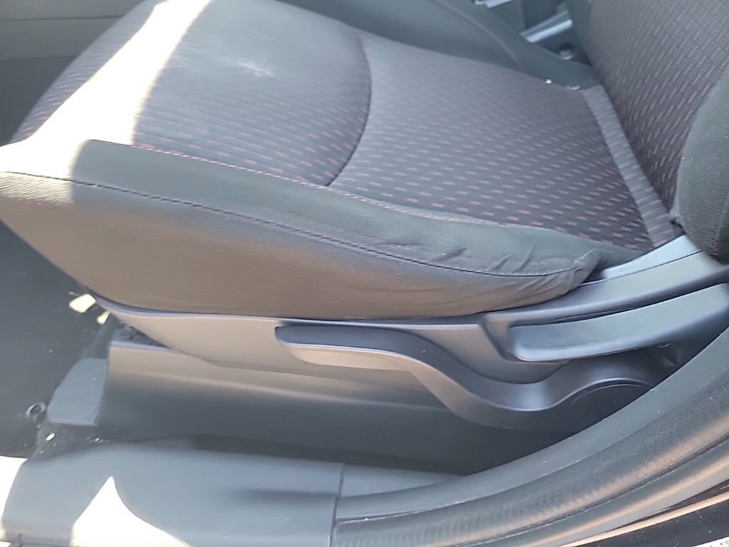 Used 2018 Mitsubishi Outlander Sport ES AWD/4WD image 36