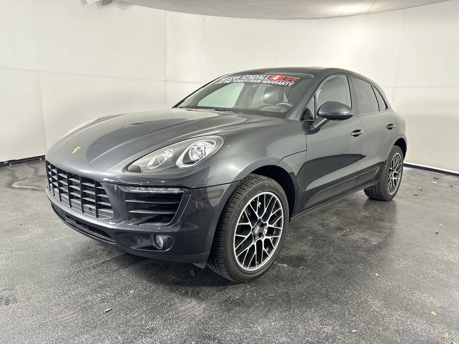 Used 2017 Porsche Macan S image 4