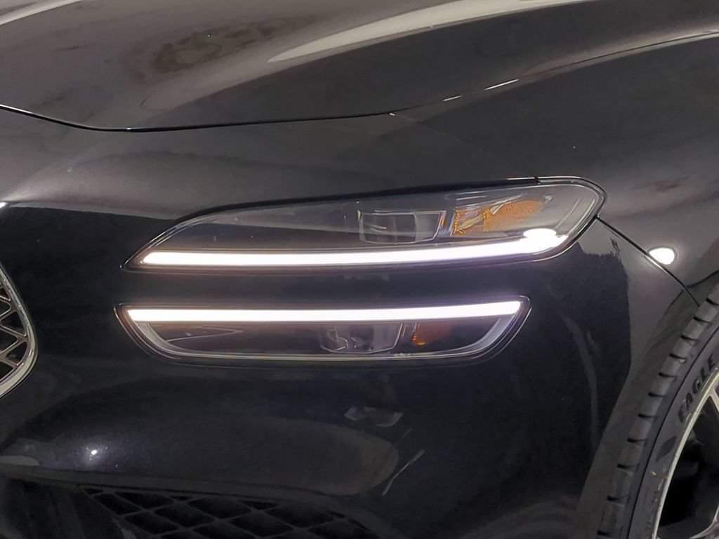 Used 2023 Genesis G70 3.3T RWD image 10