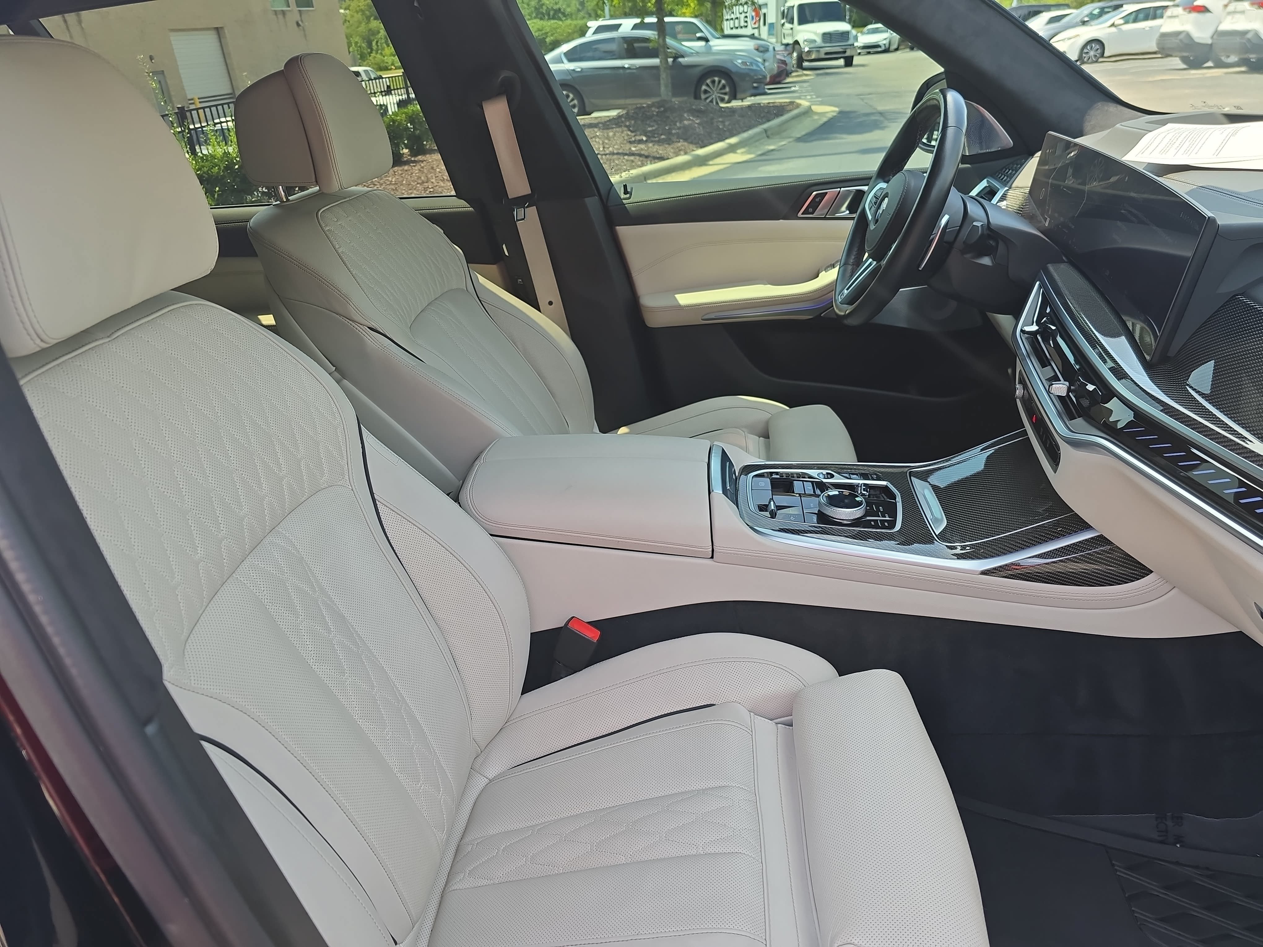 Used 2023 BMW X7 M60i w/ Executive Package AWD/4WD image 10