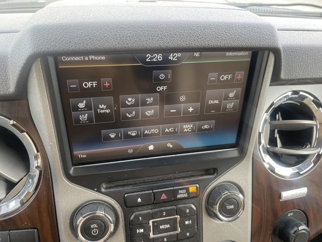 Used 2016 Ford F250 Lariat w/ Lariat Interior Package image 38