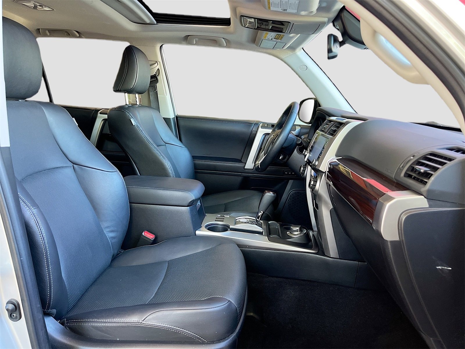 Used 2023 Toyota 4Runner Limited image 31