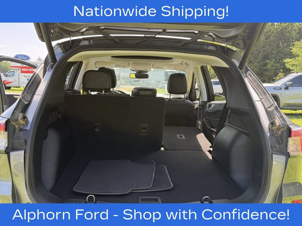 Used 2021 Ford Escape Titanium w/ Titanium Elite Package AWD/4WD image 16