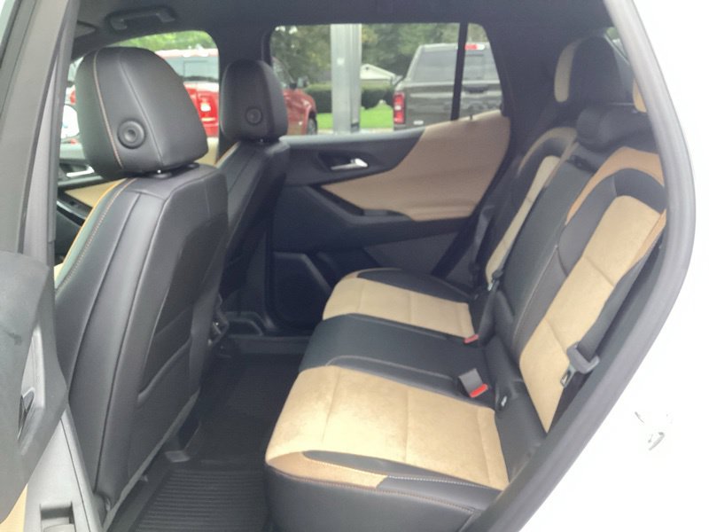 New 2027 Chevrolet Equinox ACTIV w/ Safety and Technology Package AWD/4WD image 18