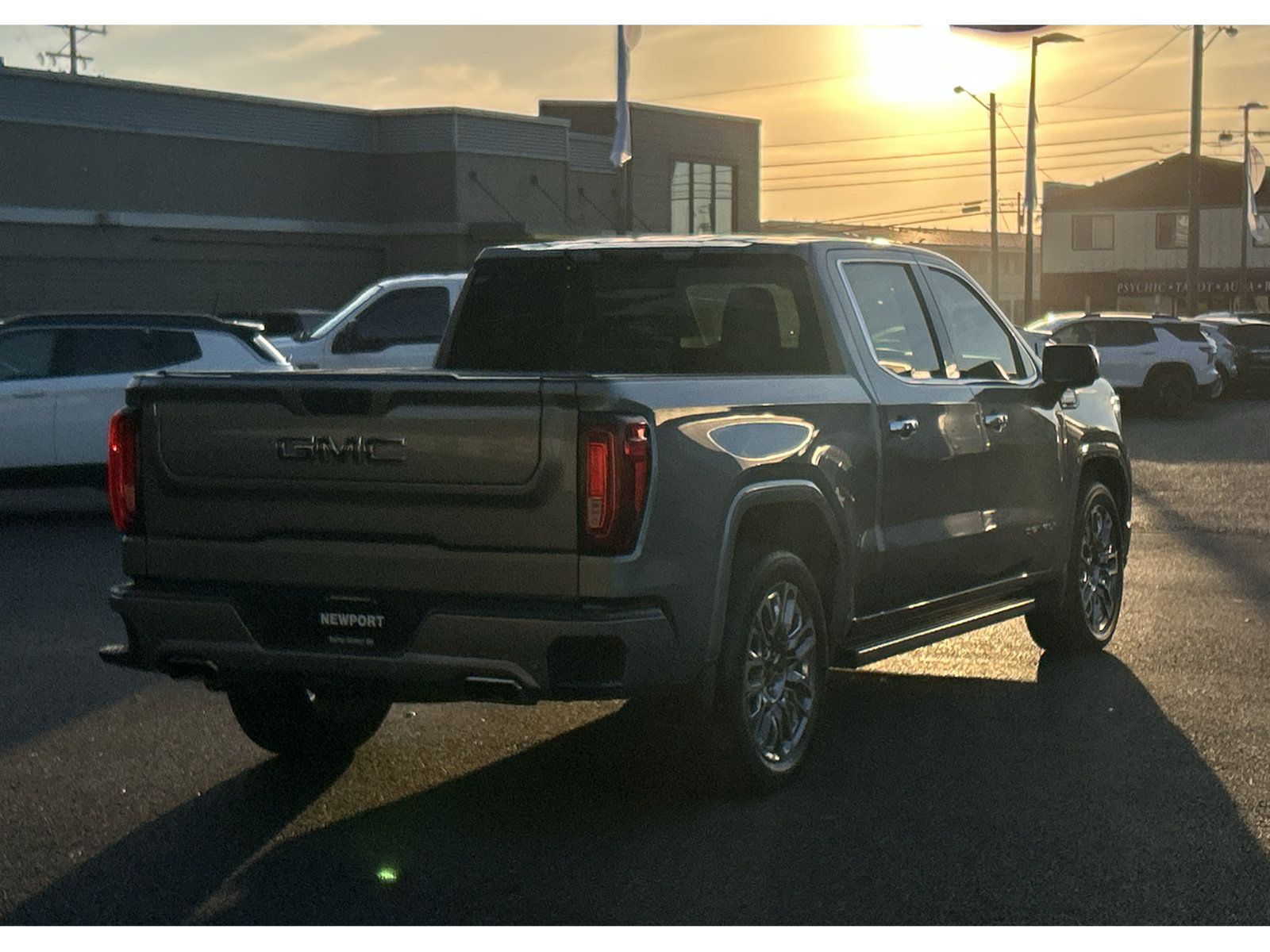 Used 2023 GMC Sierra 1500 Denali Ultimate AWD/4WD image 28