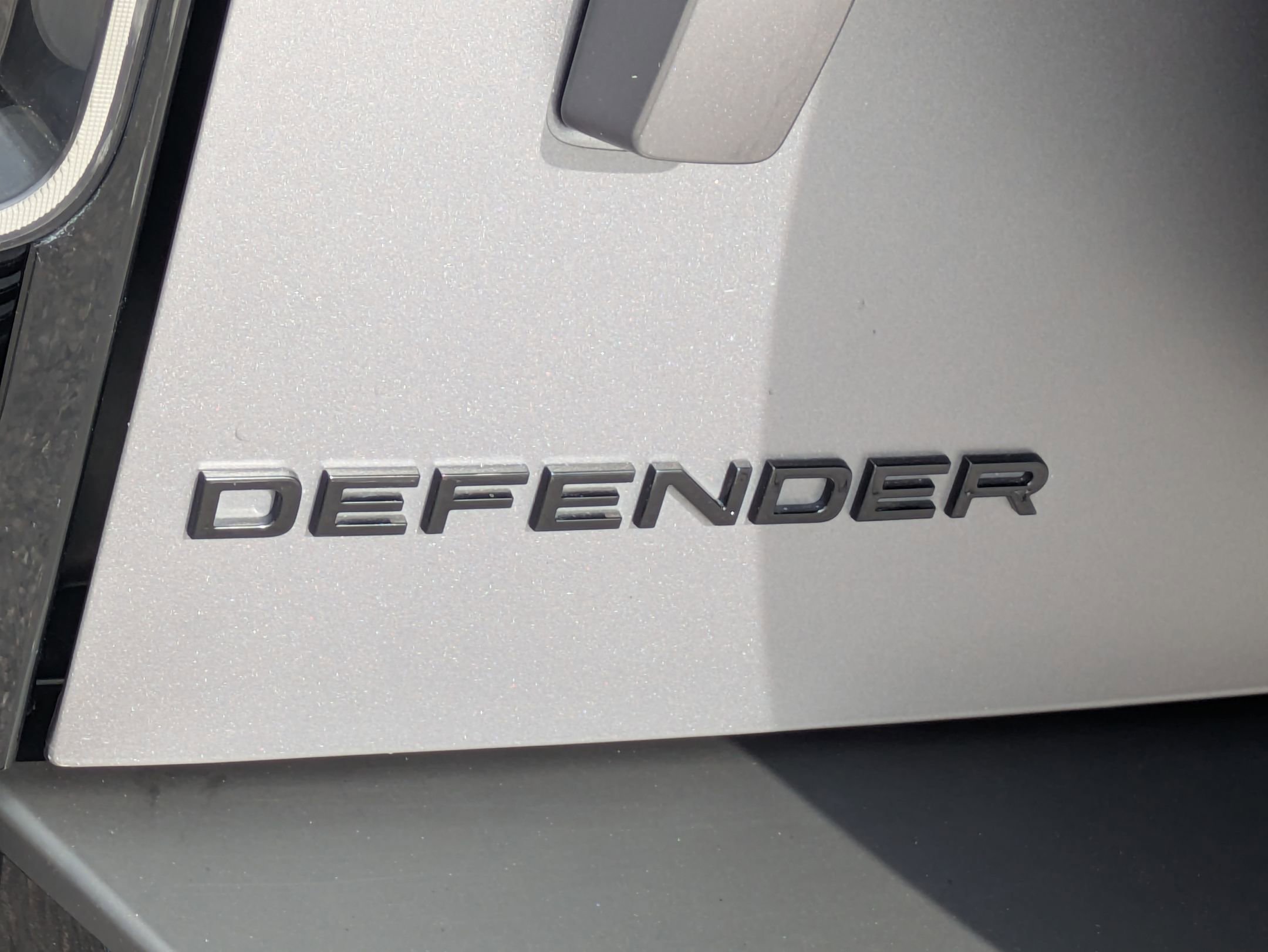 Used 2023 Land Rover Defender 110 X image 34