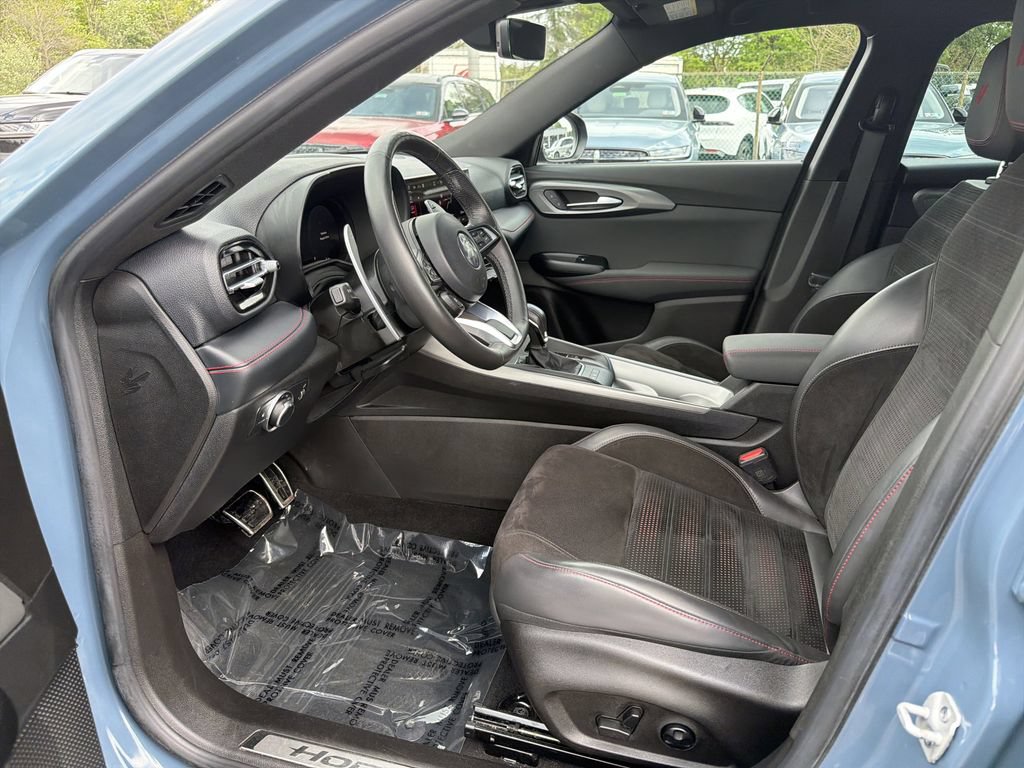Used 2024 Dodge Hornet R/T w/ Track Pack AWD/4WD image 11