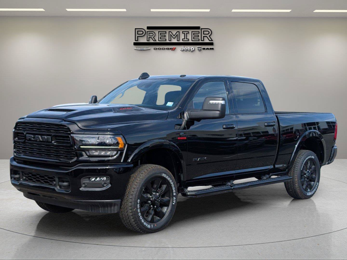New 2024 RAM 2500 Limited AWD/4WD image 1