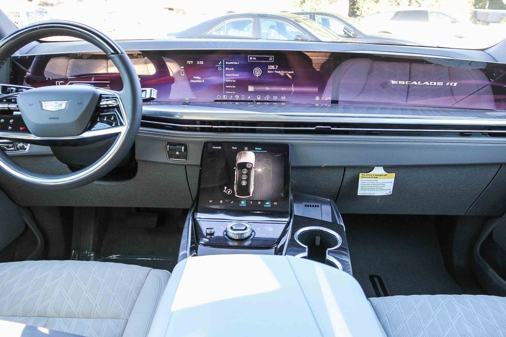 New 2026 Cadillac Escalade IQ Luxury 1 image 13
