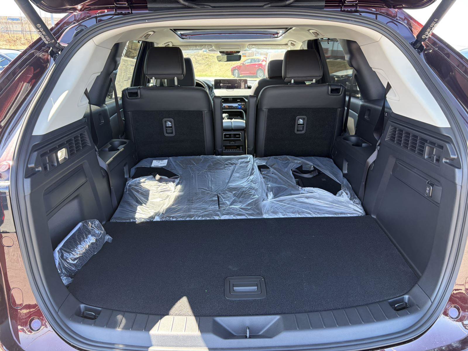 New 2026 MAZDA CX-90 3.3 Turbo w/ Premium Sport Pkg AWD/4WD image 17