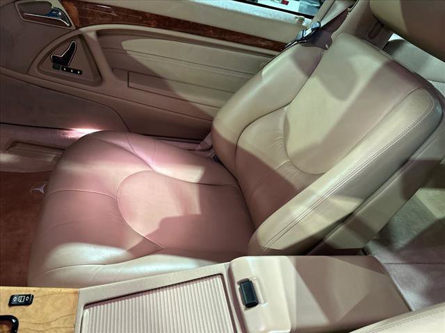 Used 2001 Mercedes-Benz SL 500 image 15