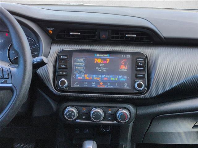 Used 2024 Nissan Kicks SV image 14