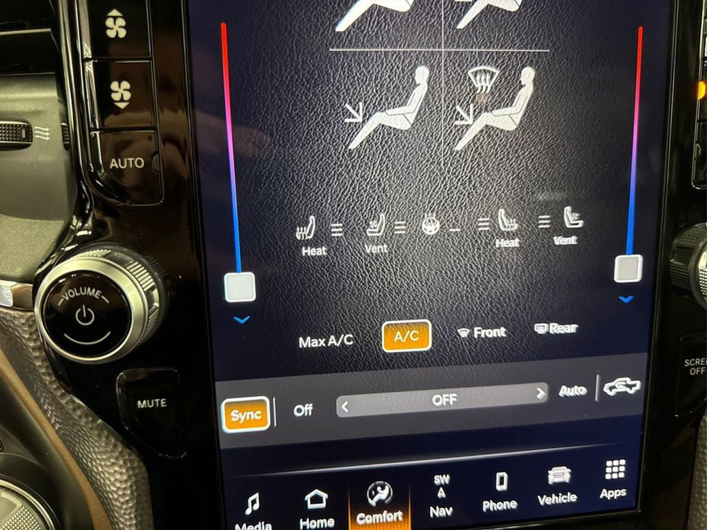 Used 2024 RAM 1500 Limited image 35