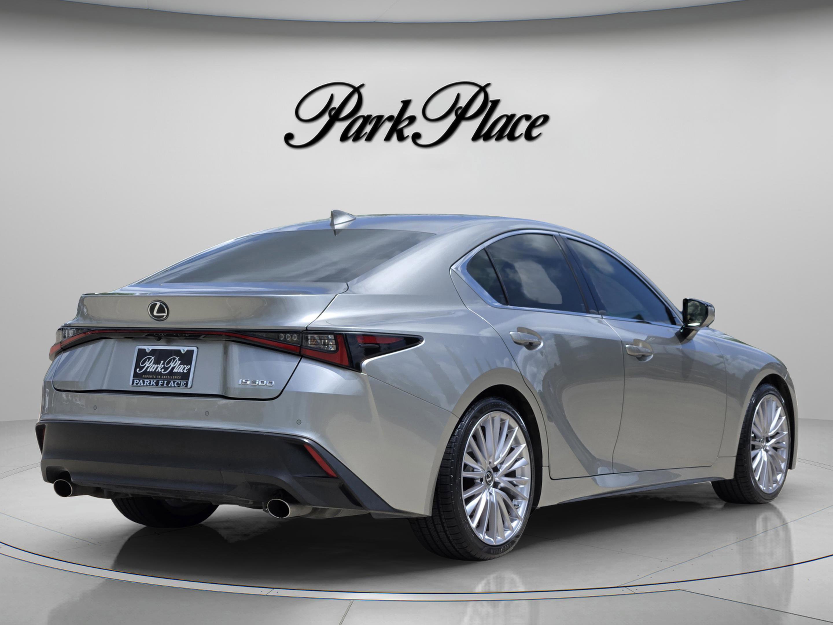 Used 2022 Lexus IS 300 w/ Premium Package image 5