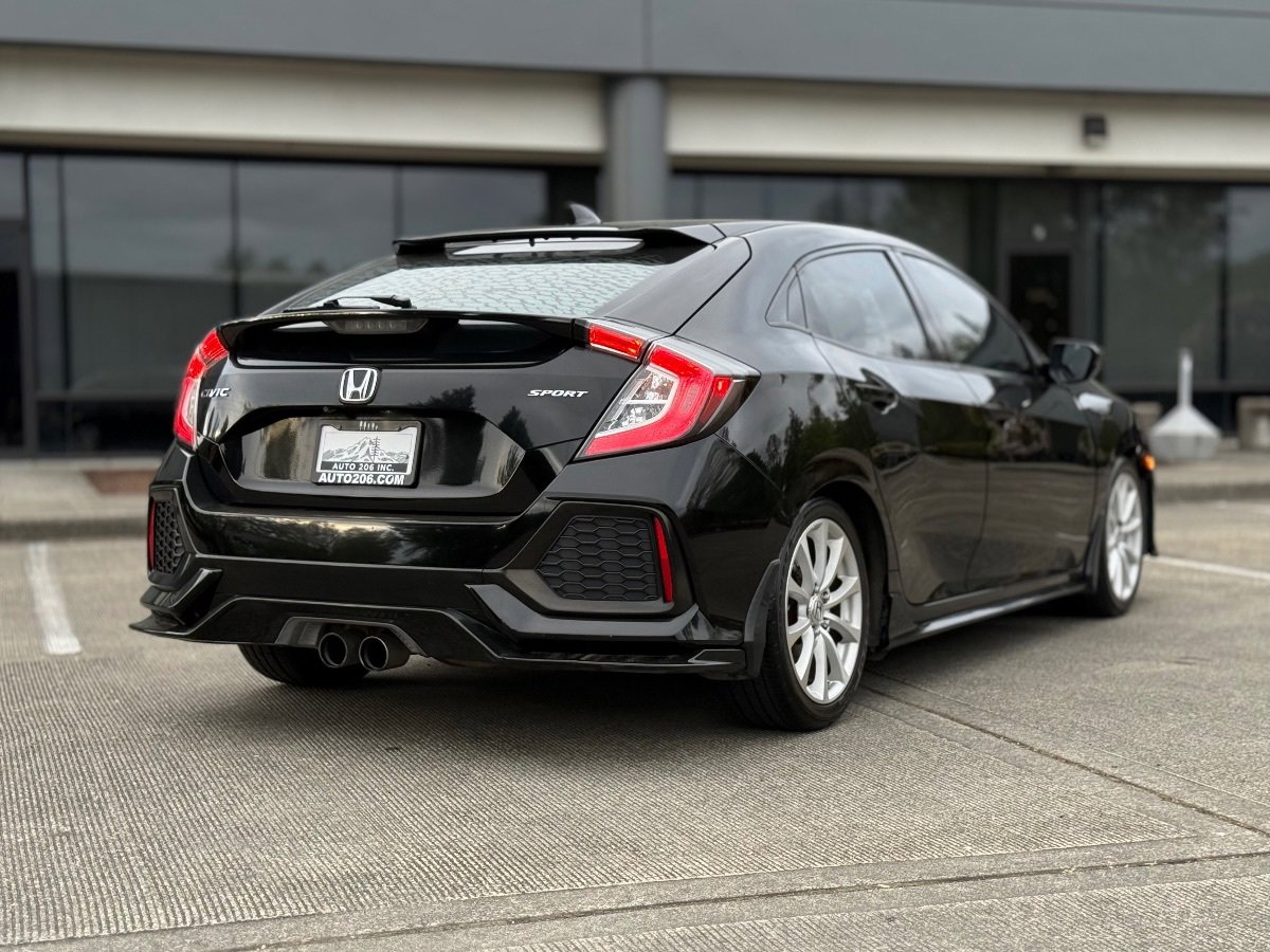 Used 2018 Honda Civic Sport image 3