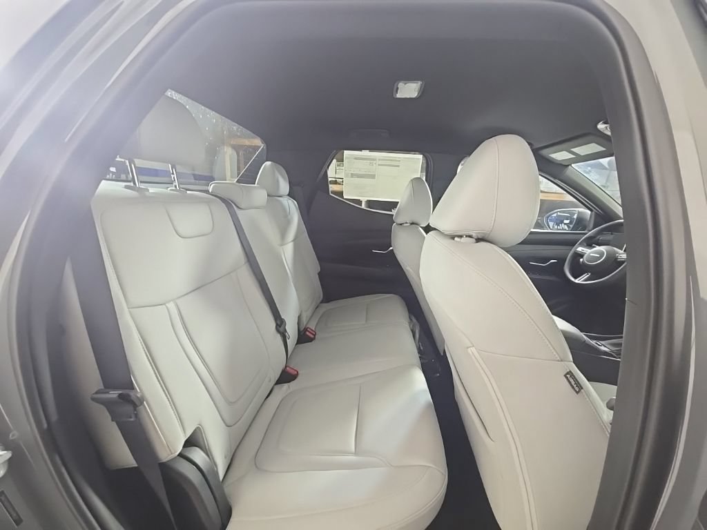 New 2027 Hyundai Santa Cruz SE FWD image 28