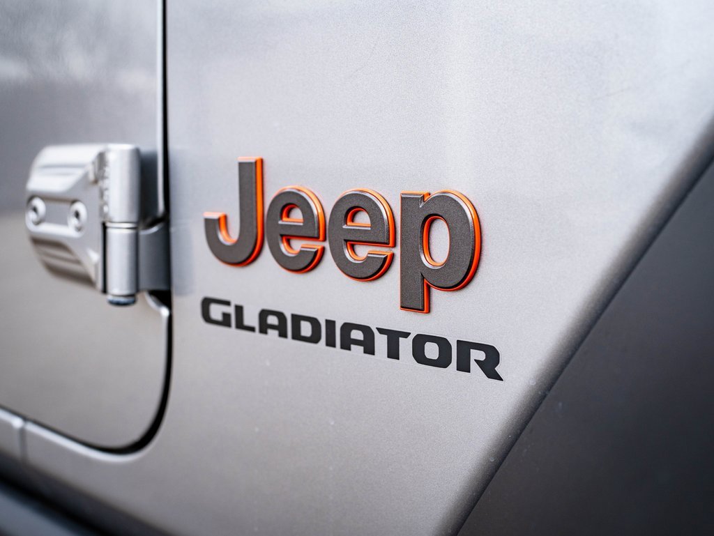Used 2021 Jeep Gladiator Mojave w/ Trailer Tow Package image 17