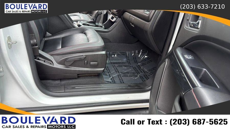 Used 2019 GMC Canyon All Terrain w/ All Terrain X Package AWD/4WD image 37