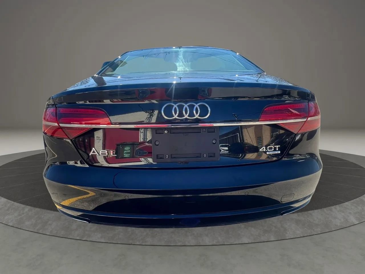 Used 2016 Audi A8 L 4.0T image 6