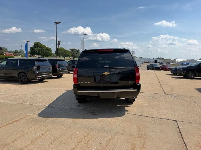 Used 2010 Chevrolet Suburban LTZ AWD/4WD image 5