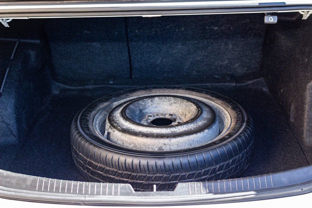 Used 2024 Chevrolet Malibu LT image 5