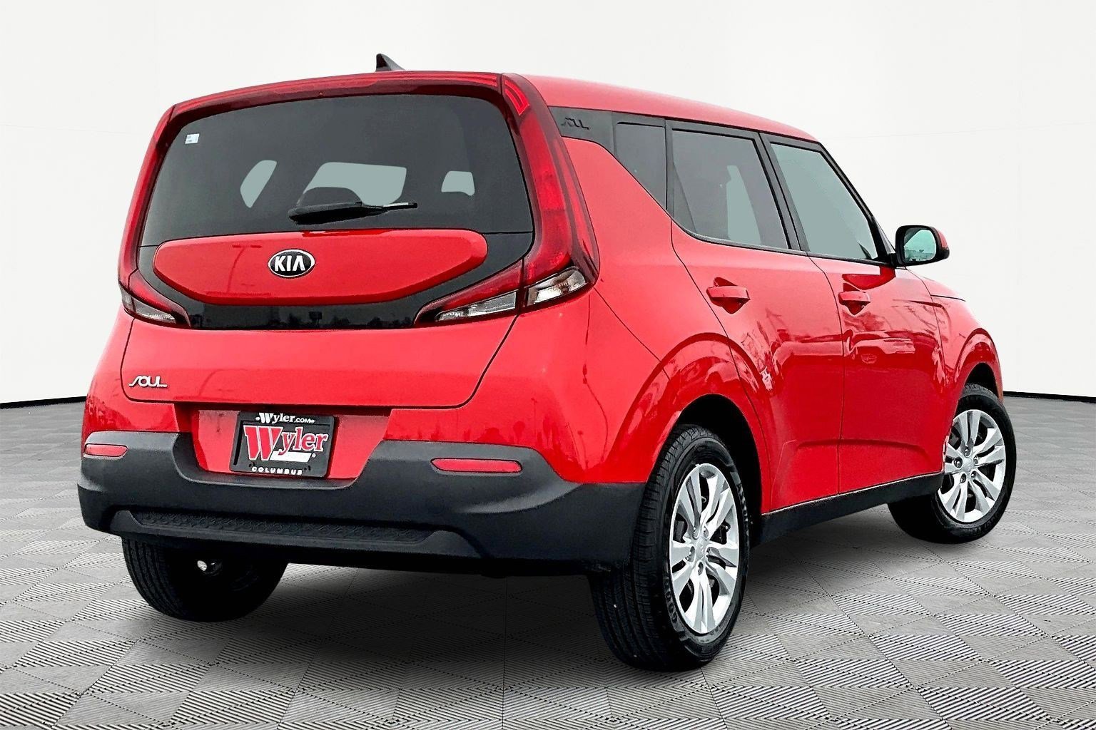 Used 2020 Kia Soul LX image 7