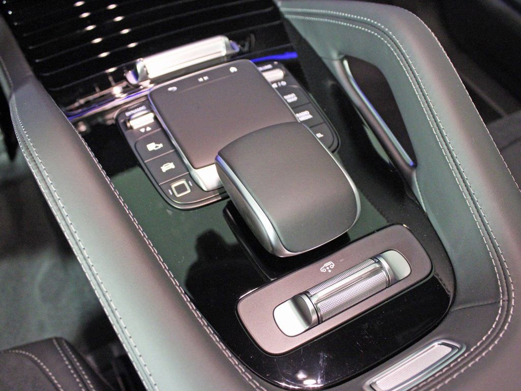 Certified 2026 Mercedes-Benz GLE 53 AMG 4MATIC image 26