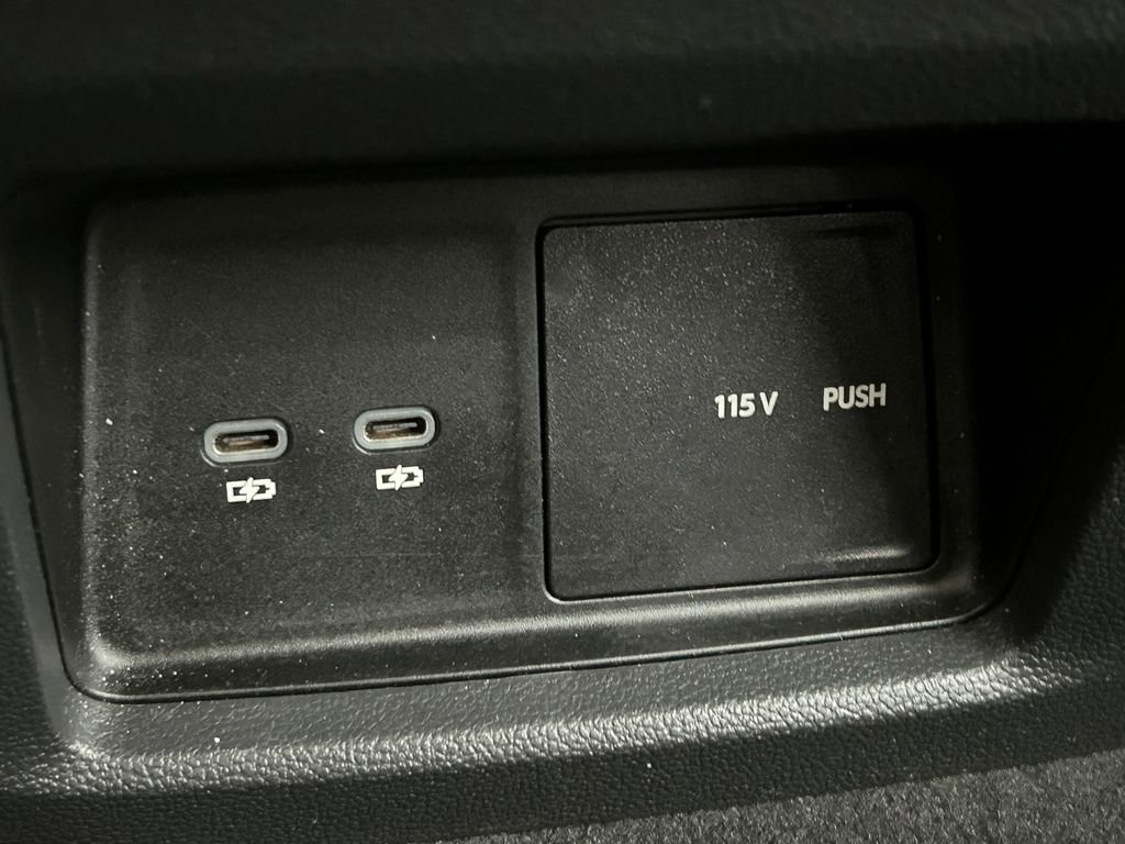 Used 2024 Volkswagen Atlas SEL Premium R-Line AWD/4WD image 26