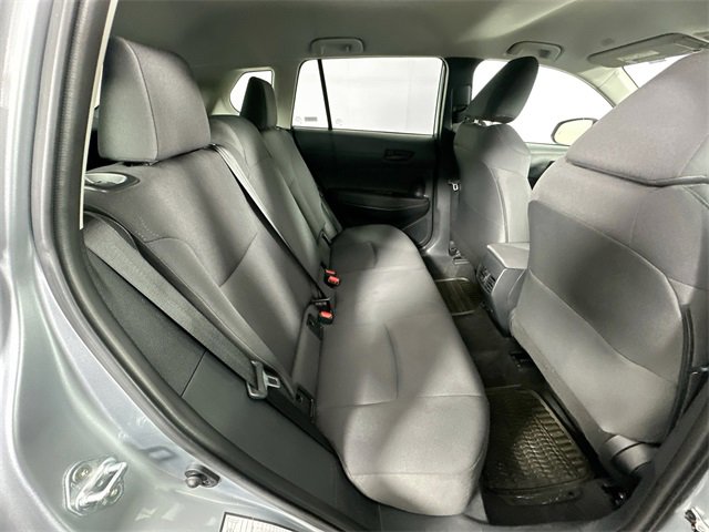 Used 2024 Toyota Corolla Cross LE image 25