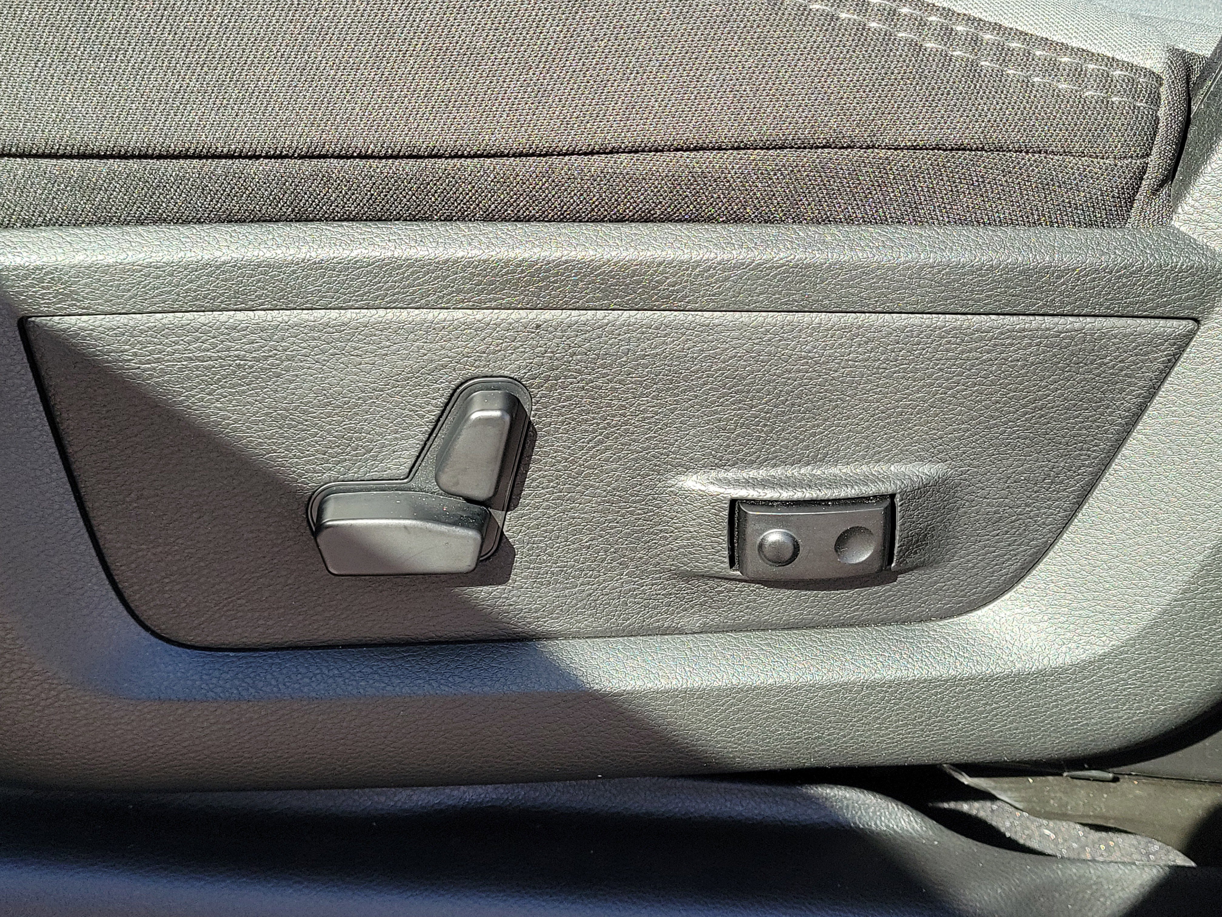 Used 2024 RAM 3500 Big Horn image 12