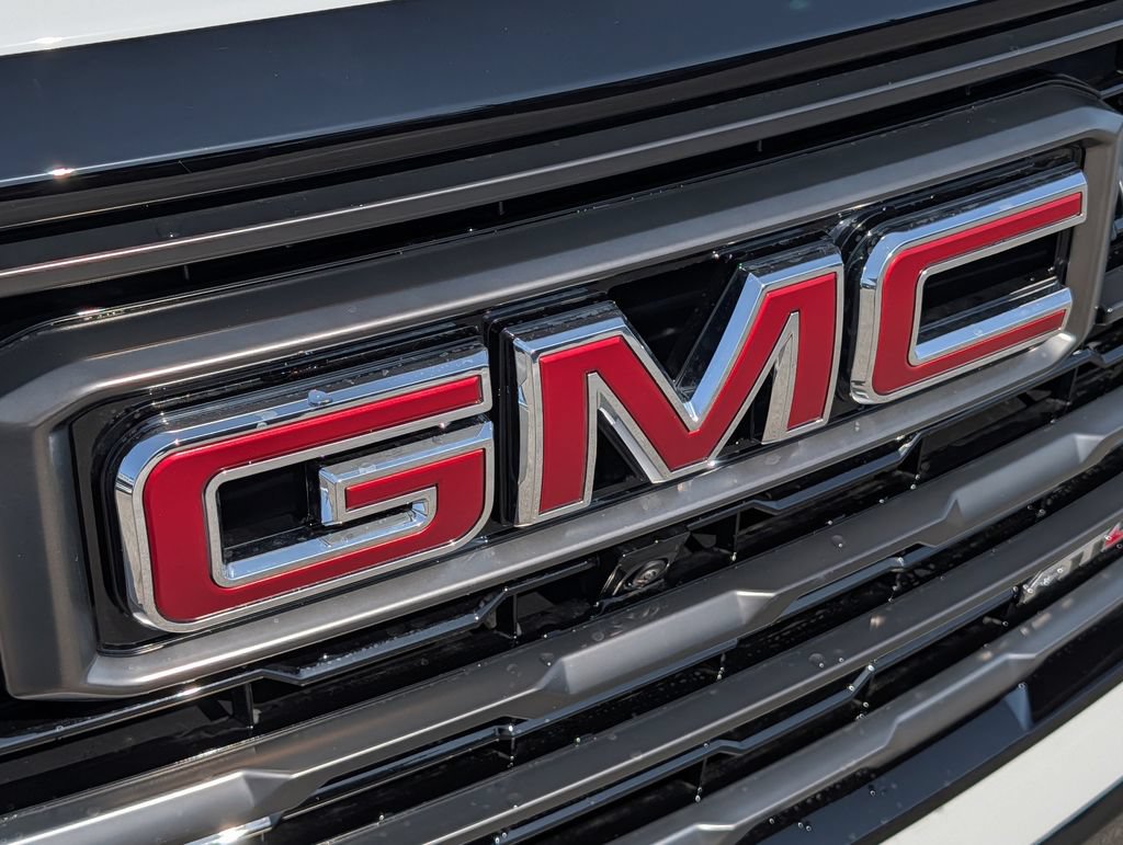 New 2026 GMC Yukon XL AT4 Ultimate w/ LPO, Floor Liner Package AWD/4WD image 38