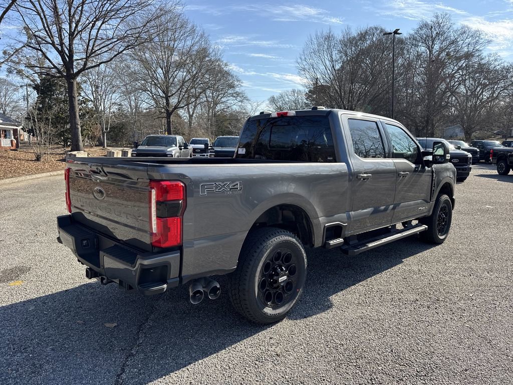 New 2026 Ford F250 Lariat w/ Black Appearance Package image 7
