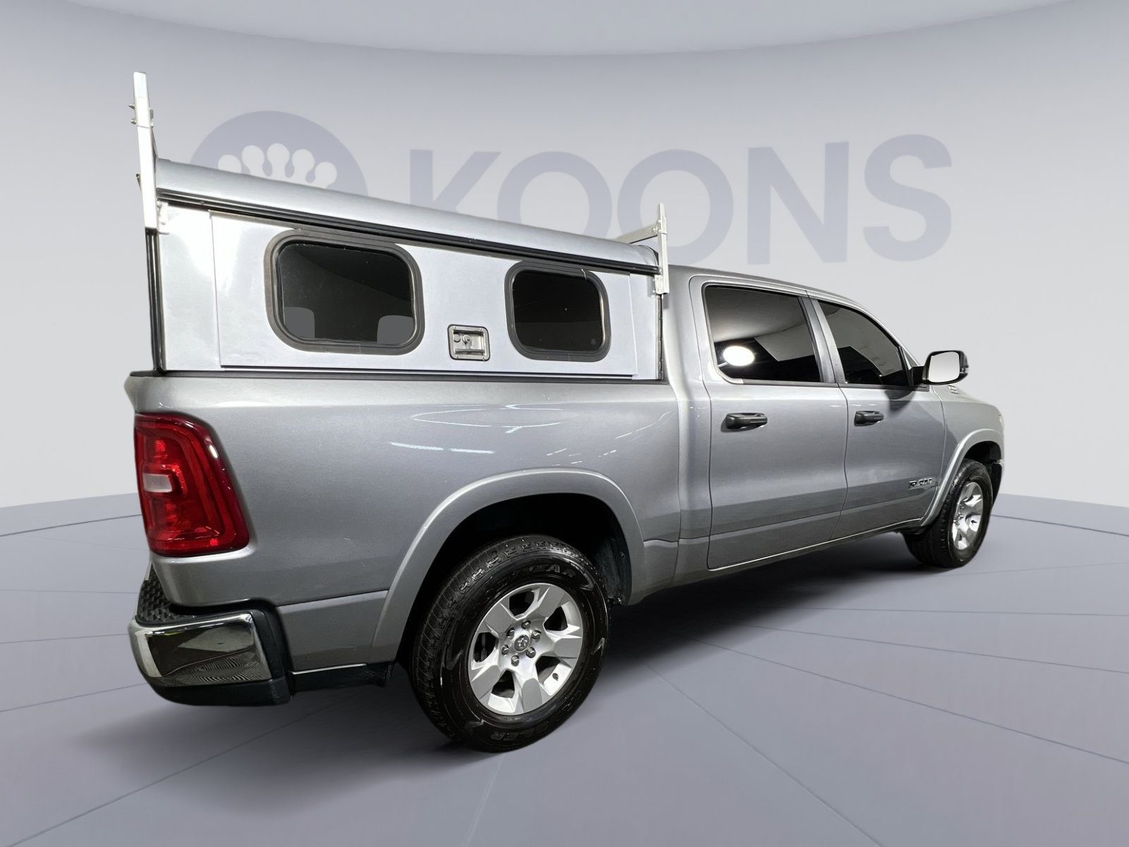 Used 2025 RAM 1500 Big Horn AWD/4WD image 11