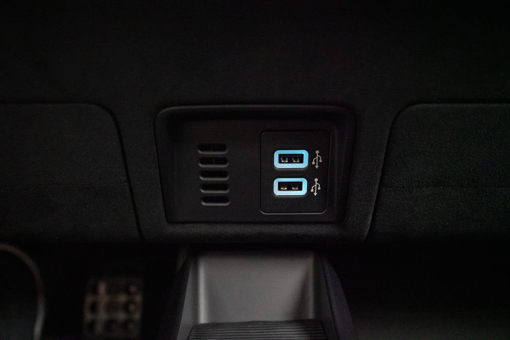 Used 2019 Ford GT RWD image 41