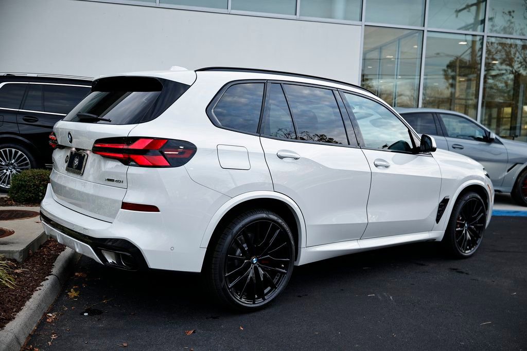 New 2026 BMW X5 xDrive40i w/ M Sport Package image 7