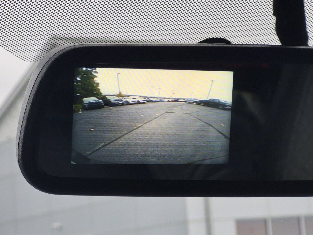 Used 2025 Chevrolet Express 2500 RWD image 21
