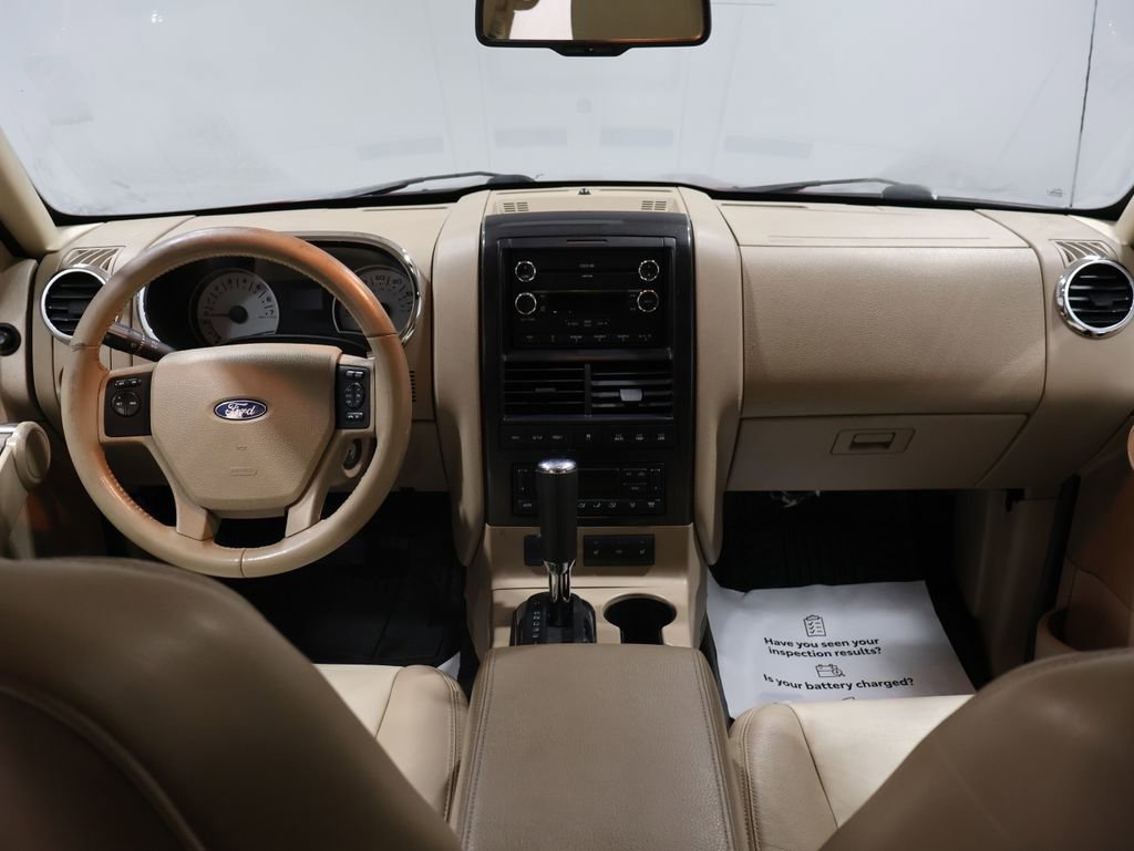 Used 2008 Ford Explorer Sport Trac Limited image 19