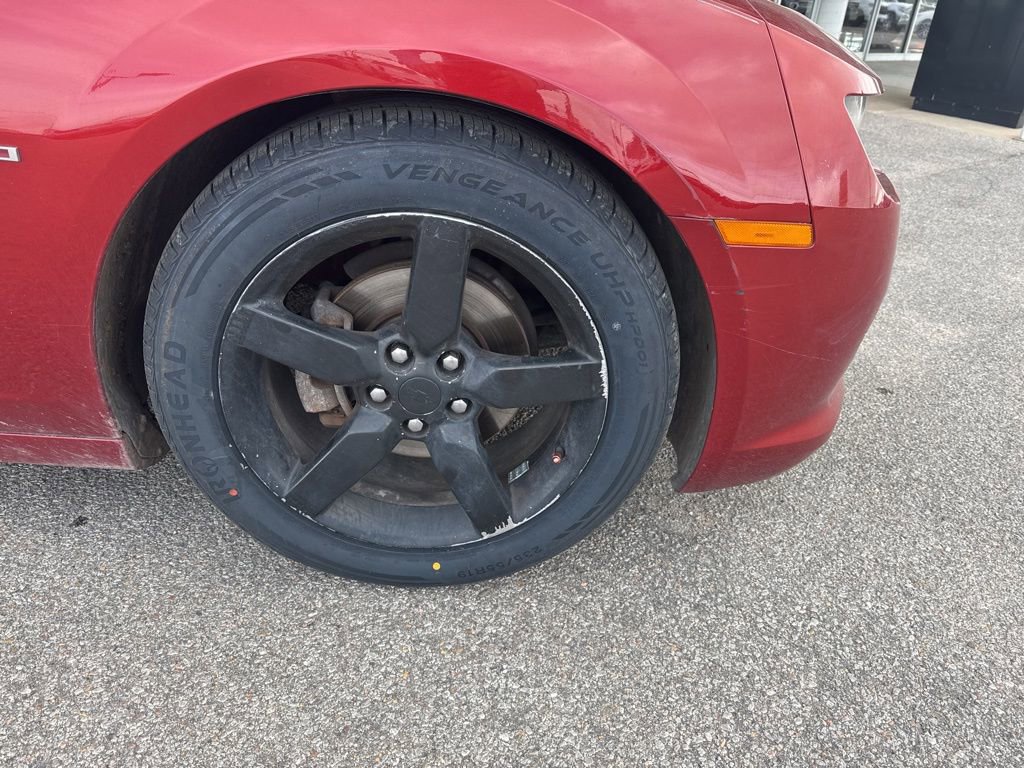 Used 2014 Chevrolet Camaro LT RWD image 6