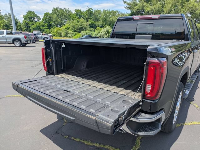 Used 2022 GMC Sierra 1500 SLT w/ SLT Premium Plus Package AWD/4WD image 33