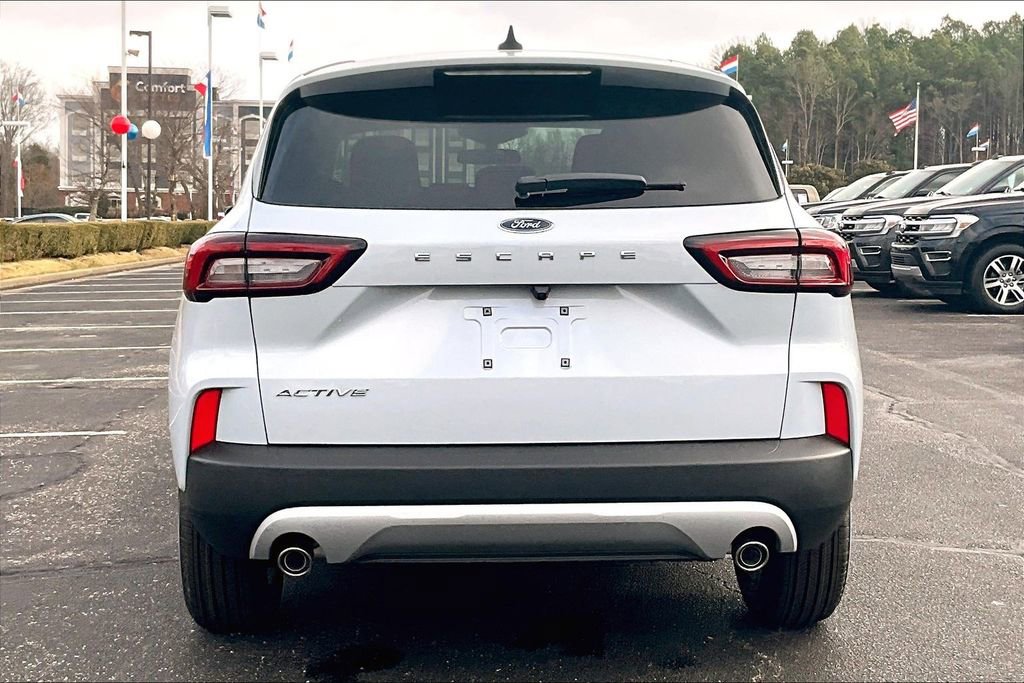 New 2026 Ford Escape Active image 4