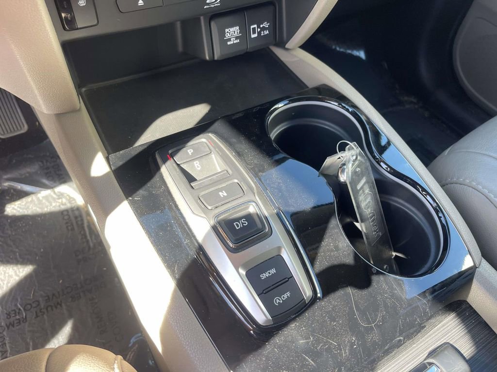 Used 2022 Honda Pilot Touring image 31